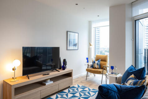 1 bedroom show apart