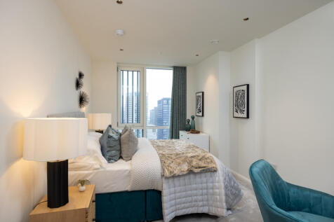 2 bed show apartment