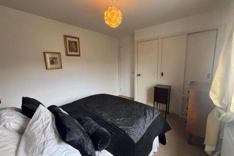 Bedroom 3.jpg