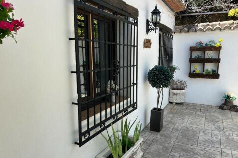 Property Image 28