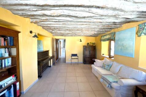 Property Image 35