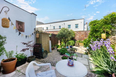 Property Image 9