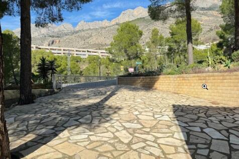 Property Image 8