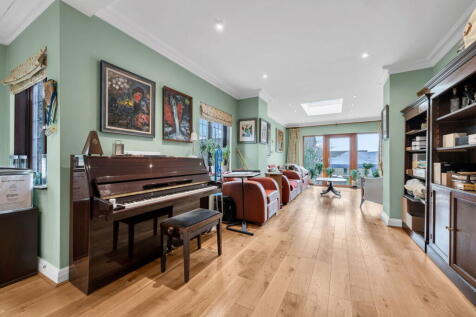 Property Image 6