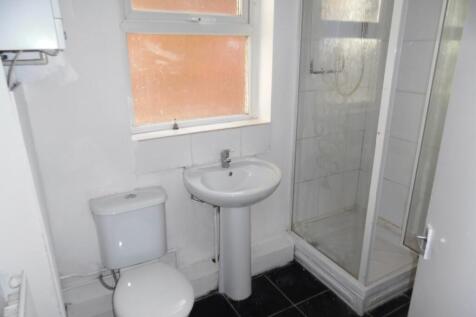 SHOWER ROOM FLAT 1