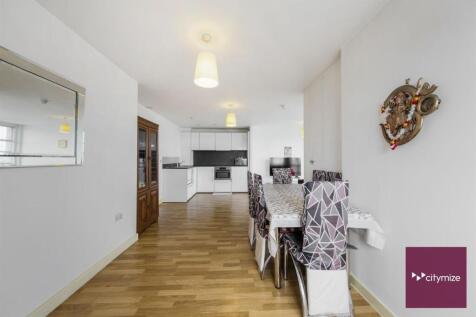 Kitchen / Reception Room