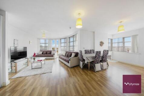 Kitchen / Reception Room