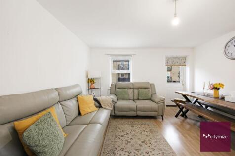 Reception / Dining Room