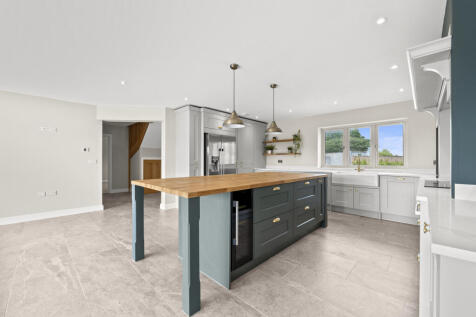 Kitchen island