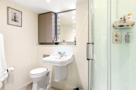 En Suite Shower Room