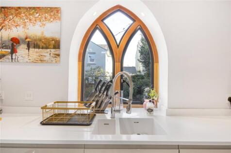 Feature Window