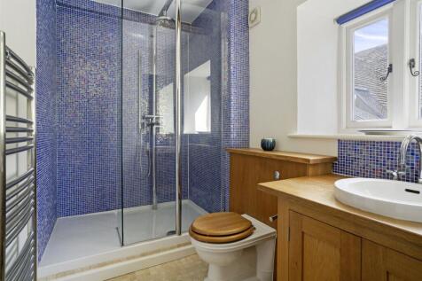 En Suite Shower Room