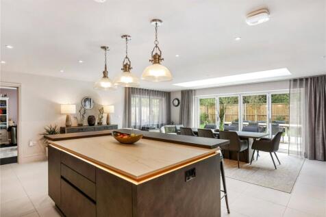 Kitchen/Live/Dine