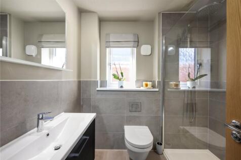 Main En Suite
