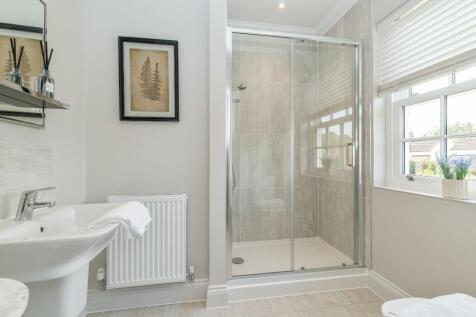 Robin Show Home