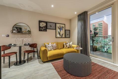 Dagenham Green 1 bed show