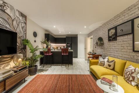 Dagenham green show apartment