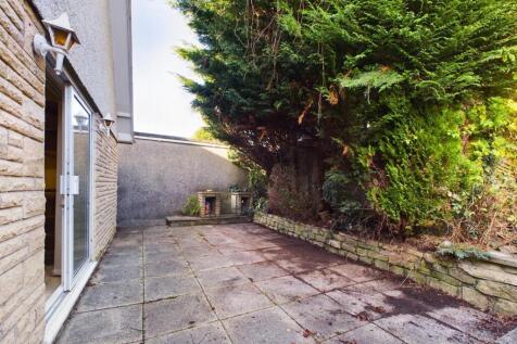 CAM02295G0-PR0121-STILL023.jpg