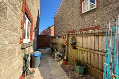 side garden c.jpg