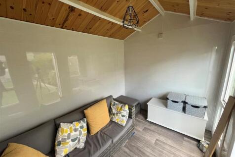 Summer house.jpg