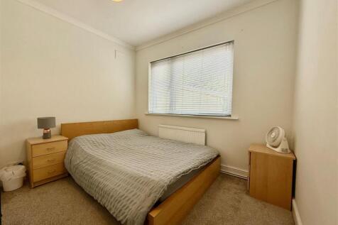 bed 2 3 p.jpg