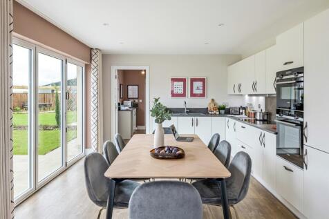 longbanks green, dunbar