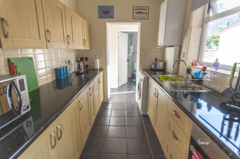 Full-stocked Kitchen