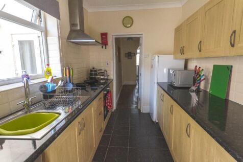 Full-stocked Kitchen