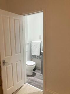 Room 3&#39;s en-suite