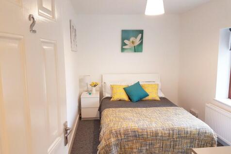 Room 2 &#64; £750pcm