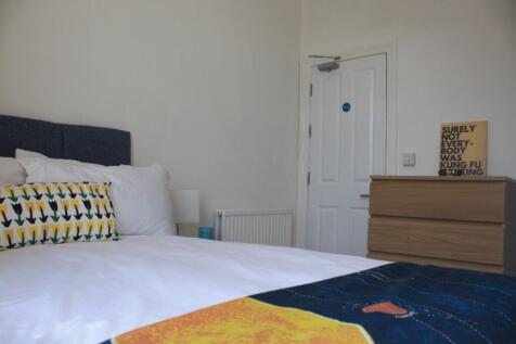 Room 4 &#64; £625 pcm