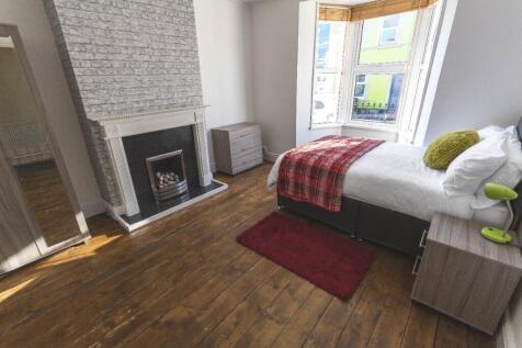 Plum Room &#64; £825pcm