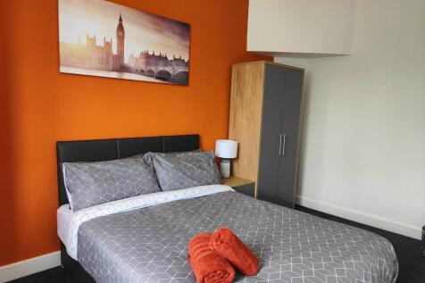 Room 4 @ £625 pcm