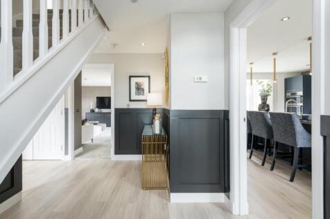 Downstairs hallway in detached 4 bedroom home