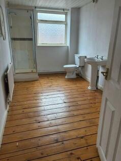 Bathroom2.jpg