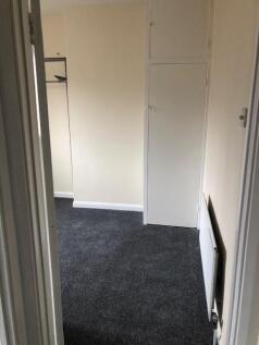 Second bedroom.jpg