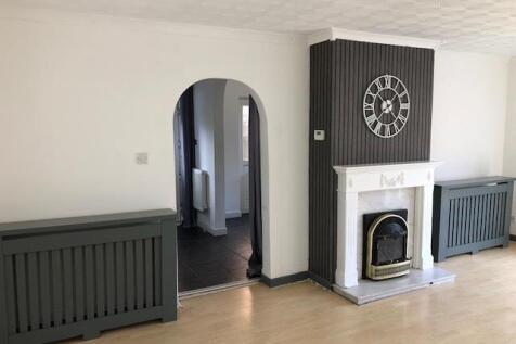 Living room2.jpg
