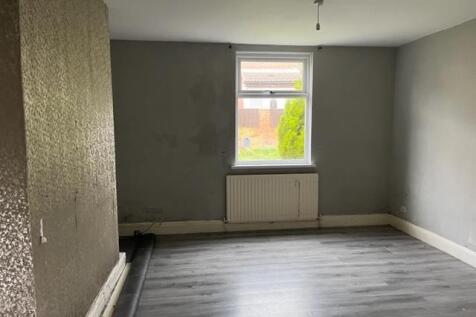 Living room2.jpg