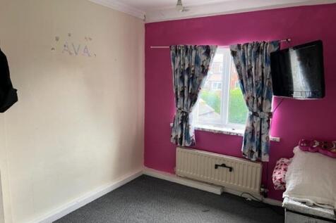 Bedroom3.jpg