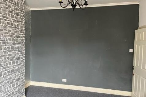 Livingroom2.jpg