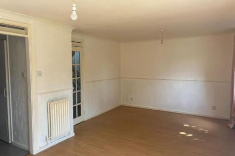 Living Room.jpg