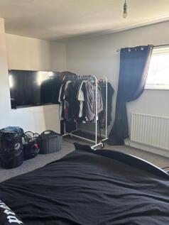 Master Bedroom.jpg