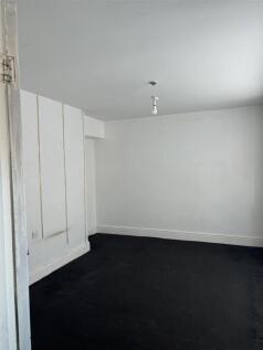 Master Bedroom.jpg