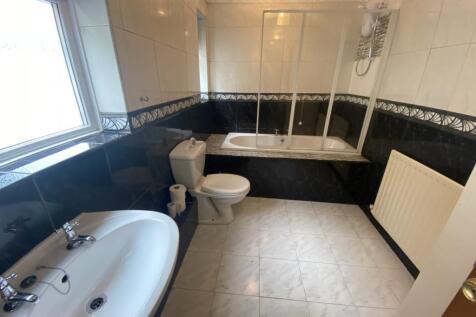 Bathroom.jpeg