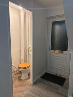 Hallway.jpg