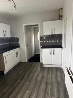 Kitchen (2).jpg