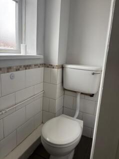 Toilet.jpg