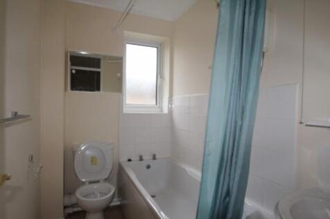 QP486 Bathroom