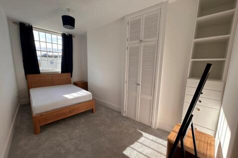 58 2nd Bedroom