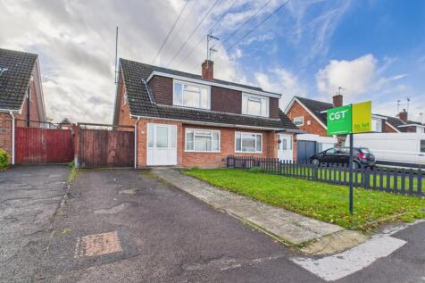 CAM01740G0-PR0465-STILL001